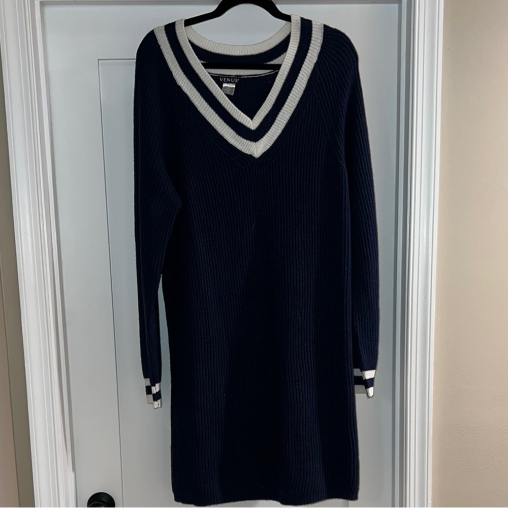 VENUS Blue And White V-Neck Sweater Dress with Long Sleeves Size XL